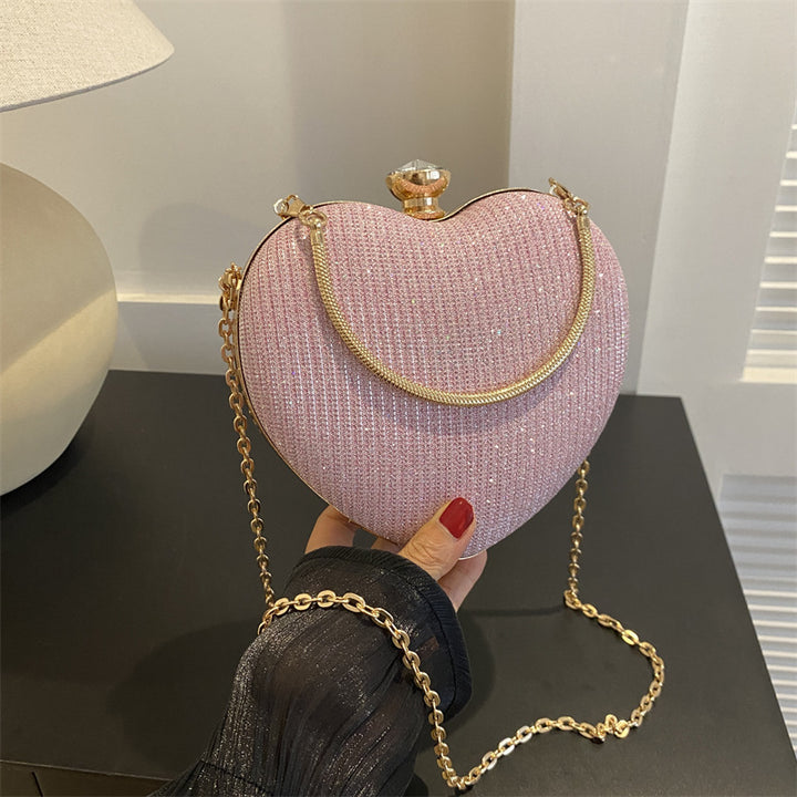 Pochette de soirée pour femme, sac à main brillant en forme de cœur, pochette en métal, sac à bandoulière à chaîne tendance, sac à main de luxe pour femme, tenue de Saint-Valentin