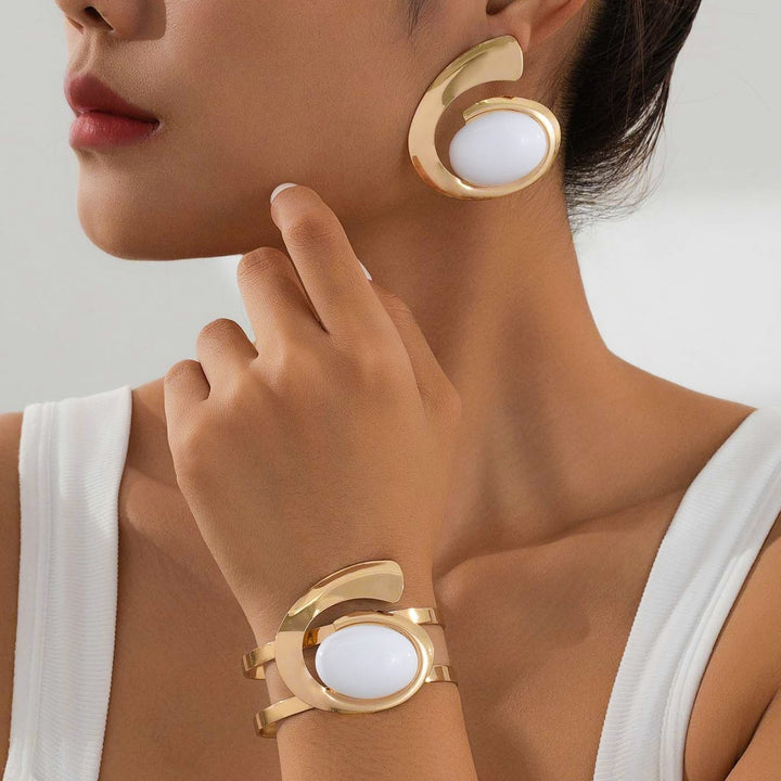 Boucles d'oreilles à tige en forme de cercle rétro irrégulier à tendance géométrique exagérée, bracelet, bijoux pour femmes