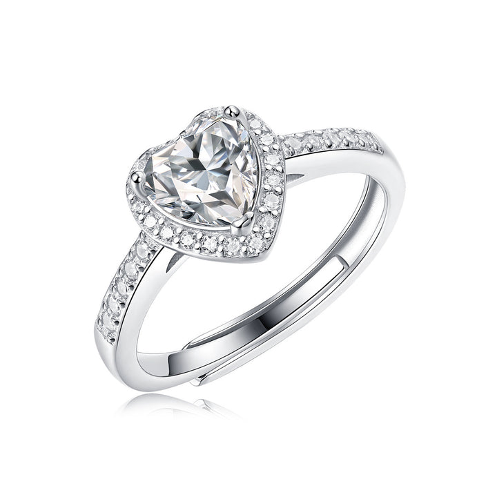 Bague en moissanite personnalisée en forme de cœur pour femme