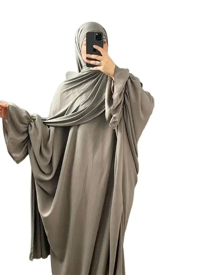 Abaya en niqab pour le Ramadan