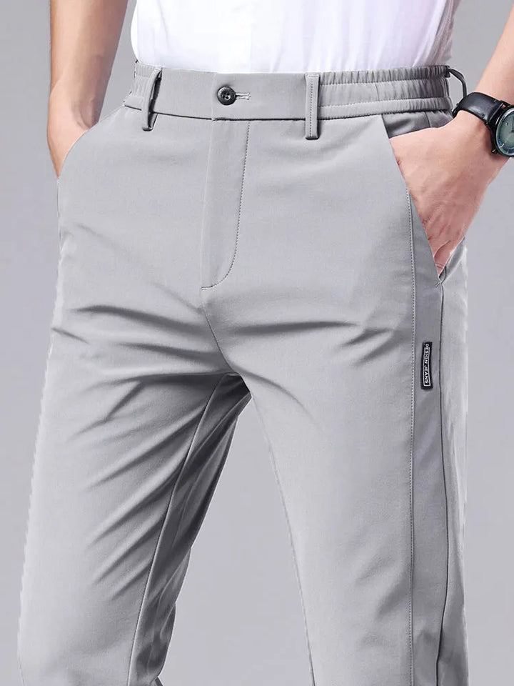 Pantalons pour hommes tendance dans la rue