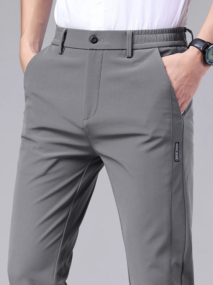 Pantalons pour hommes tendance dans la rue