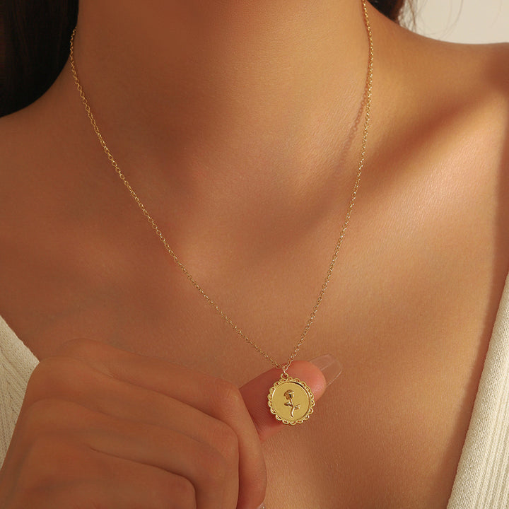 Chaîne de clavicule avec pendentif en forme de cœur rond et carré pour femme avec étiquette rose